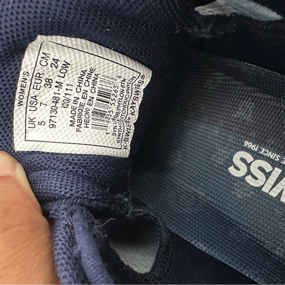 K-Swiss Women tennis shoes - Picture 6 of 8